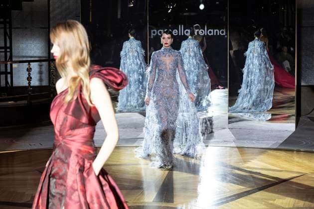 February 10, 2025, New York, New York, USA: Models walks runway for Pamella Roland runway show during New York Fashion Week Fall Winter 2025 at Rainbow Room at Rockefeller Center in New York on February 10, 2025 New York USA - ZUMAr339 20250210_znp_r339_136 Copyright: xLevxRadinx