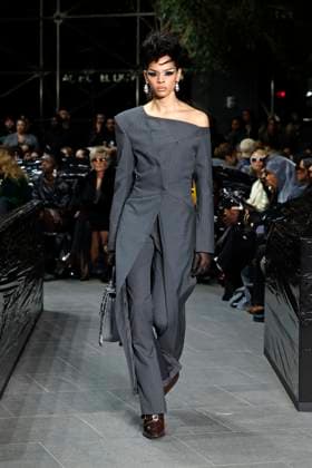 Luar Ready to wear fall winter 2025 26 NEW YORK February 2025 Luar Ready to wear fall winter 2025 26 NEW YORK February 2025, Credit:Zeppelin Avalon  Copyright: xZeppelinx xAvalonx 0962213784