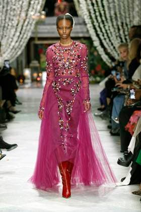 Bibhu Mohapatra Ready to wear fall winter 2025 26 NEW YORK February 2025 Bibhu Mohapatra Ready to wear fall winter 2025 26 NEW YORK February 2025, Credit:Zeppelin Avalon  Copyright: xZeppelinx xAvalonx 0962218208