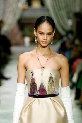 Bibhu Mohapatra Ready to wear fall winter 2025 26 NEW YORK February 2025 Bibhu Mohapatra Ready to wear fall winter 2025 26 NEW YORK February 2025, Credit:Zeppelin Avalon  Copyright: xZeppelinx xAvalonx 0962233493