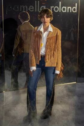 February 2025 New York Fashion Week in US - 10 Feb. Irina Kro Eicke attends the Pamella Roland show during February 2025 New York Fashion Week at The Rainbow Room. New York United States Copyright: xRonxAdarx xSOPAxImagesx _radar_roland_20250210_10102