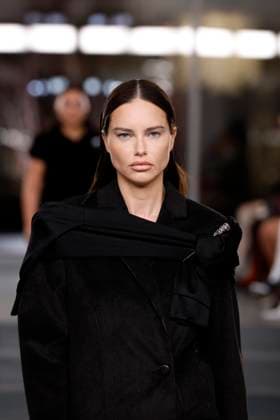 Tory Burch Ready-to-wear Fall Winter 2025 26, New York, February 2025 Tory Burch Ready-to-wear Fall Winter 2025 26 runway at New York fashion week, 10 February 2025., Credit:x Avalon New York, USA  Copyright: xxx xAvalonx PHT_fashion_NYFW_Tory_Burch_details_962323061