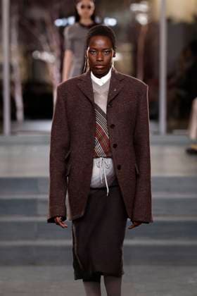 Tory Burch Ready-to-wear Fall Winter 2025 26, New York, February 2025 Tory Burch Ready-to-wear Fall Winter 2025 26 runway at New York fashion week, 10 February 2025., Credit:x Avalon New York, USA  Copyright: xxx xAvalonx PHT_fashion_NYFW_Tory_Burch_details_962323262