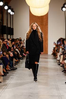 Runway during the Michael Kors Collection Fall Winter 2025 Runway Show at Terminal Warehouse on February 11, 2025 in New York City New York Etats Unis  Copyright: xAgencex xBestimagexAgencex xBestimagex