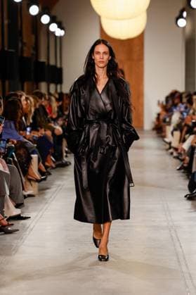 Runway during the Michael Kors Collection Fall Winter 2025 Runway Show at Terminal Warehouse on February 11, 2025 in New York City New York Etats Unis  Copyright: xAgencex xBestimagexAgencex xBestimagex