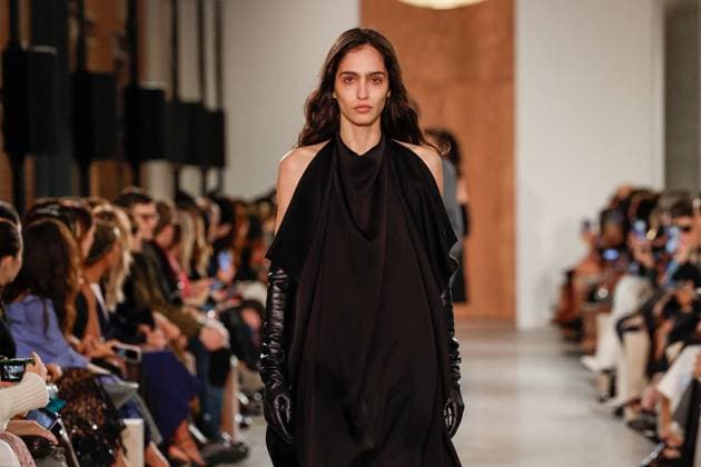 Runway during the Michael Kors Collection Fall Winter 2025 Runway Show at Terminal Warehouse on February 11, 2025 in New York City New York Etats Unis  Copyright: xAgencex xBestimagexAgencex xBestimagex