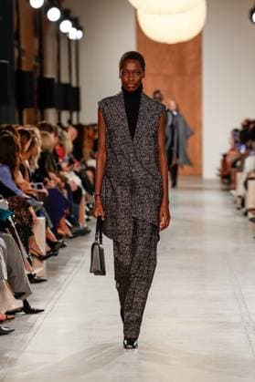 Runway during the Michael Kors Collection Fall Winter 2025 Runway Show at Terminal Warehouse on February 11, 2025 in New York City New York Etats Unis  Copyright: xAgencex xBestimagexAgencex xBestimagex