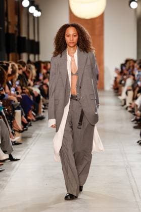 Runway during the Michael Kors Collection Fall Winter 2025 Runway Show at Terminal Warehouse on February 11, 2025 in New York City New York Etats Unis  Copyright: xAgencex xBestimagexAgencex xBestimagex