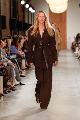 Runway during the Michael Kors Collection Fall Winter 2025 Runway Show at Terminal Warehouse on February 11, 2025 in New York City New York Etats Unis  Copyright: xAgencex xBestimagexAgencex xBestimagex