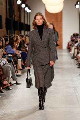 Runway during the Michael Kors Collection Fall Winter 2025 Runway Show at Terminal Warehouse on February 11, 2025 in New York City New York Etats Unis  Copyright: xAgencex xBestimagexAgencex xBestimagex