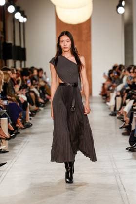 Runway during the Michael Kors Collection Fall Winter 2025 Runway Show at Terminal Warehouse on February 11, 2025 in New York City New York Etats Unis  Copyright: xAgencex xBestimagexAgencex xBestimagex