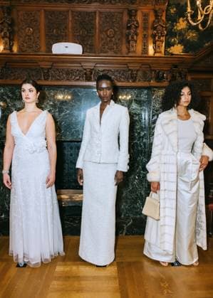 February 11, 2025, New York, New York, United States: Model at the Dennis Basso Fall Winter 2025 Presentation at The Columbus Foundation in New York. Dinara Khairova Zuma Press February 11, 2025. New York United States - ZUMAp281 20250211_zea_p281_031 Copyright: xPhotoxImagexPressx