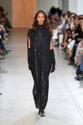 Michael Kors ready to wear fall winter 2025 26, New York, February 2025 Michael Kors ready to wear fall winter 2025 26 runway at New York fashion week, 11 February 2025, Credit:x Avalon New York, USA  Copyright: xxx xAvalonx 0962592693