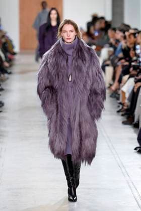 Michael Kors ready to wear fall winter 2025 26, New York, February 2025 Michael Kors ready to wear fall winter 2025 26 runway at New York fashion week, 11 February 2025, Credit:x Avalon New York, USA  Copyright: xxx xAvalonx 0962592935