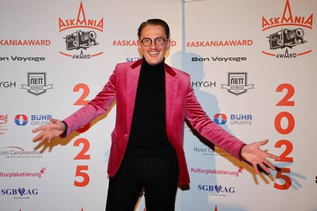 Jan Henrik M Scheper Stuke Auerbach GmbH at the 17th ASKANIA Award ceremony at the Quatsch Comedy Club Berlin