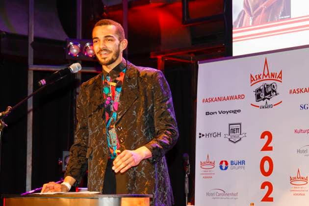 Leonardt Burkhardt winner at the 17th ASKANIA Award ceremony at the Quatsch Comedy Club Berlin