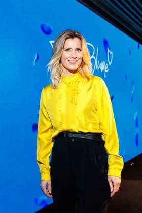 Award Blaue Blume 2025 Valerie Niehaus at the BLAUE BLUME award ceremony by Romance TV at Prince Charles on 12 02 2024 in Berlin Copyright: xEventpressxKochanx