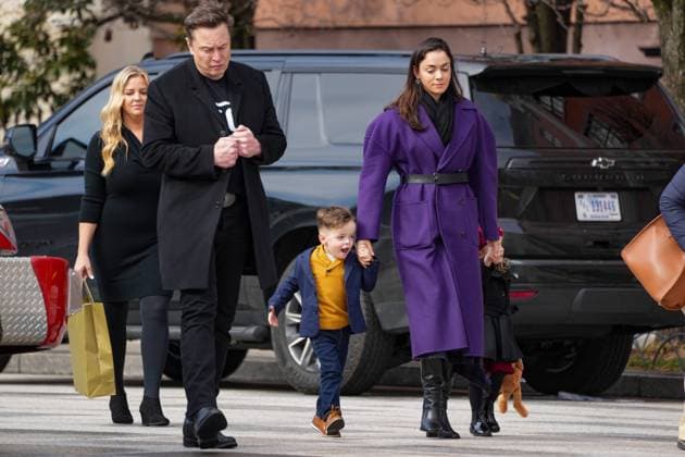 February 13, 2025, Washington, District of Columbia, USA: ELON MUSK with his partner SHIVON ZILIS and children STRIDER, left, and AZURE, right, followed by a nanny exit a meeting with Indian Prime Minister Modi in Blair House. Washington USA - ZUMAl312 20250213_znp_l312_007 Copyright: xAndrewxLeydenx