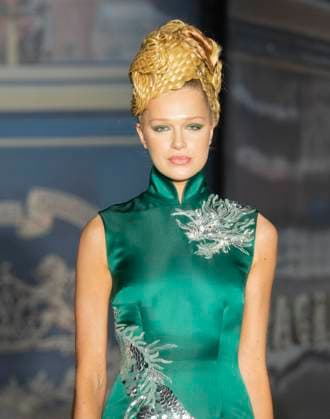 February 13, 2025, New York, New York, USA: Model walks runway for Zang Toi runway show during New York Fashion Week Fall Winter 2025 at Park Avenue Christian Church in New York on February 13, 2025. Zang Toi design for House of Toi includes dresses, shoes, accessories like bags, costume jewelry, belts and etc. New York USA - ZUMAr339 20250213_znp_r339_090 Copyright: xLevxRadinx