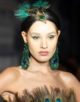 February 13, 2025, New York, New York, USA: Model walks runway for Zang Toi runway show during New York Fashion Week Fall Winter 2025 at Park Avenue Christian Church in New York on February 13, 2025. Zang Toi design for House of Toi includes dresses, shoes, accessories like bags, costume jewelry, belts and etc. New York USA - ZUMAr339 20250213_znp_r339_096 Copyright: xLevxRadinx
