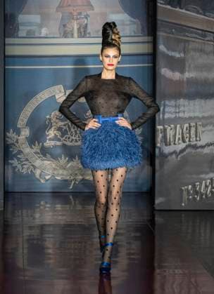 February 13, 2025, New York, New York, USA: Model walks runway for Zang Toi runway show during New York Fashion Week Fall Winter 2025 at Park Avenue Christian Church in New York on February 13, 2025. Zang Toi design for House of Toi includes dresses, shoes, accessories like bags, costume jewelry, belts and etc. New York USA - ZUMAr339 20250213_znp_r339_113 Copyright: xLevxRadinx