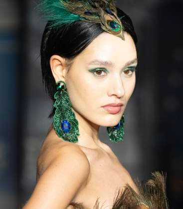 February 13, 2025, New York, New York, USA: Model walks runway for Zang Toi runway show during New York Fashion Week Fall Winter 2025 at Park Avenue Christian Church in New York on February 13, 2025. Zang Toi design for House of Toi includes dresses, shoes, accessories like bags, costume jewelry, belts and etc. New York USA - ZUMAr339 20250213_znp_r339_097 Copyright: xLevxRadinx