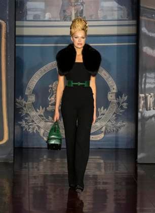 February 13, 2025, New York, New York, USA: Model walks runway for Zang Toi runway show during New York Fashion Week Fall Winter 2025 at Park Avenue Christian Church in New York on February 13, 2025. Zang Toi design for House of Toi includes dresses, shoes, accessories like bags, costume jewelry, belts and etc. New York USA - ZUMAr339 20250213_znp_r339_049 Copyright: xLevxRadinx