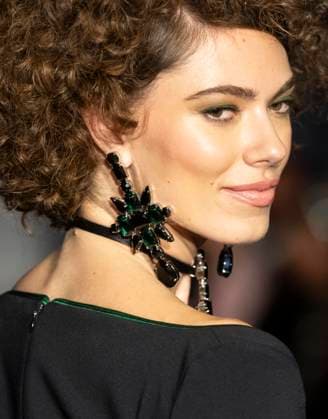 February 13, 2025, New York, New York, USA: Model walks runway for Zang Toi runway show during New York Fashion Week Fall Winter 2025 at Park Avenue Christian Church in New York on February 13, 2025. Zang Toi design for House of Toi includes dresses, shoes, accessories like bags, costume jewelry, belts and etc. New York USA - ZUMAr339 20250213_znp_r339_056 Copyright: xLevxRadinx