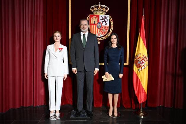 Entertainment Themen der Woche KW07 Entertainment Bilder des Tages Figure of Princess Leonor at the Madrid Wax Museum Figure of Princess Leonor next to her parents, King Felipe VI and Queen Letizia, at the Madrid Wax Museum, on February 14, 2025, in Madrid Spain MUSEO DE CERA FIGURA DE CERA PRINCESA LEONOR REALEZA 14 FEBRUARY 2025 José Madrid Madrid Madrid Spain  Copyright: xJosÃ xOlivax 6518536