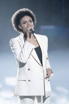 40th Les Victoires De La Musique-Boulogne-Billancourt Axelle Saint-Cirel performs on stage at the 40th Les Victoires De La Musique at La Seine Musicale on February 14, 2025 in Boulogne-Billancourt, France. Photo by David NIVIERE ABACAPRESS.COM BOULOGNE-BILLANCOURT France  Copyright: xNivierexDavid ABACAPRESS.COMx