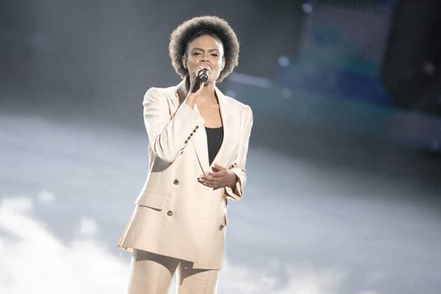 40th Les Victoires De La Musique-Boulogne-Billancourt Axelle Saint-Cirel performs on stage at the 40th Les Victoires De La Musique at La Seine Musicale on February 14, 2025 in Boulogne-Billancourt, France. Photo by David NIVIERE ABACAPRESS.COM BOULOGNE-BILLANCOURT France  Copyright: xNivierexDavid ABACAPRESS.COMx
