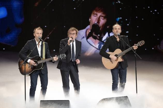 40th Les Victoires De La Musique-Boulogne-Billancourt Pierre Souchon, Alain Souchon and Charles Souchon perform on stage at the 40th Les Victoires De La Musique at La Seine Musicale on February 14, 2025 in Boulogne-Billancourt, France. Photo by David NIVIERE ABACAPRESS.COM BOULOGNE-BILLANCOURT France  Copyright: xNivierexDavid ABACAPRESS.COMx
