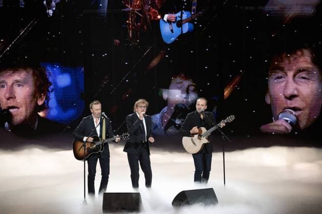 40th Les Victoires De La Musique-Boulogne-Billancourt Pierre Souchon, Alain Souchon and Charles Souchon perform on stage at the 40th Les Victoires De La Musique at La Seine Musicale on February 14, 2025 in Boulogne-Billancourt, France. Photo by David NIVIERE ABACAPRESS.COM BOULOGNE-BILLANCOURT France  Copyright: xNivierexDavid ABACAPRESS.COMx