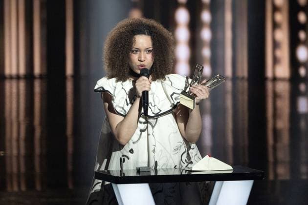 40th Les Victoires De La Musique-Boulogne-Billancourt Yoa celebrates after receiving the Scene Revelation award during the 40th Les Victoires De La Musique at La Seine Musicale on February 14, 2025 in Boulogne-Billancourt, France. Photo by David NIVIERE ABACAPRESS.COM BOULOGNE-BILLANCOURT France  Copyright: xNivierexDavid ABACAPRESS.COMx
