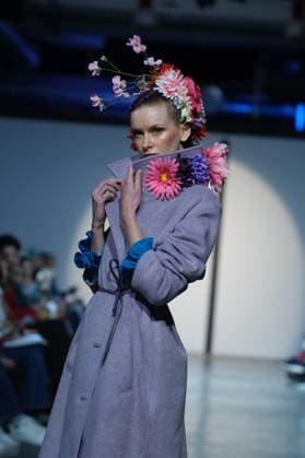 parades with Delafuente in Madrid parades with Delafuente in Madrid es Moda design during Fashion Week in Plaza de la Villa de Madrid, 16 February 2025 Spain Featuring: A model parades with Delafuente in Madrid es Moda design during Fashion Week in Plaza de la Villa de Madrid, 16 February 2025 Spain Where: Madrid, Spain When: 16 Feb 2025 Credit: Oscar Gonzalez WENN Madrid Spain Copyright: xOscarxGonzalez WENNx wenn40254177 OFA ZOJx wenn40254177