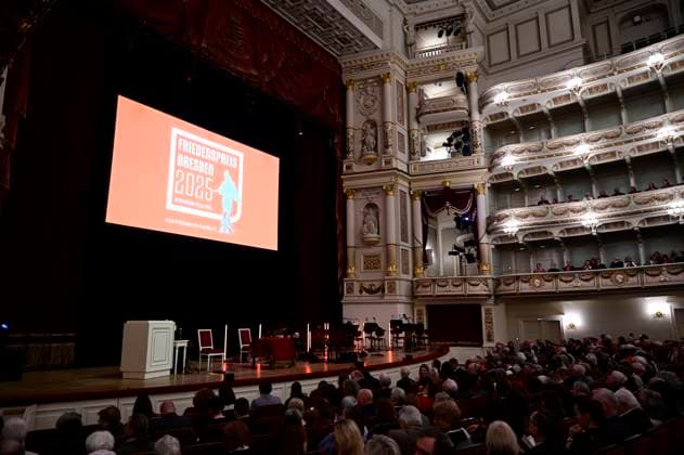 Presentation of the Dresden 2025 International Peace Prize to the European Court of Human Rights ECHR at the Semperoper Dresden, 16 02 2025 Saxony Germany Copyright: xMatthiasxWehnertx
