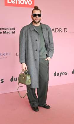 February 18, 2025, Madrid, Madrid, SPAIN: The Museo del Traje in Madrid has hosted the fashion show by designer Duyos, where the designer presents TECNO, his autumn-winter 2025-2026 collection. The designer is parading for the first time outside MBFWMadrid and he does so with a carefully crafted and groundbreaking staging and a clear message to combat ageism and defend that beauty is diverse and ageless. On this unique catwalk at the Museo del Traje, with its imposing main staircase as its cornerstone, more than 40 models, aged between 18 and 64, will showcase the firm s new proposals. Duyos gives visibility to women over 50 who were no longer active, recovering some of the protagonists of his shows in the 90s and 2000s. Among them, Laura S - ZUMAz108 20250218_znp_z108_031 Copyright: xRichardxZubelzux