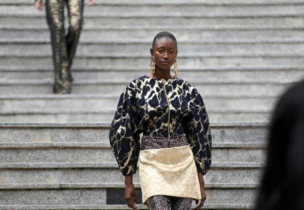 February 18, 2025, Madrid, Madrid, SPAIN: The Museo del Traje in Madrid has hosted the fashion show by designer Duyos, where the designer presents TECNO, his autumn-winter 2025-2026 collection. The designer is parading for the first time outside MBFWMadrid and he does so with a carefully crafted and groundbreaking staging and a clear message to combat ageism and defend that beauty is diverse and ageless. On this unique catwalk at the Museo del Traje, with its imposing main staircase as its cornerstone, more than 40 models, aged between 18 and 64, will showcase the firm s new proposals. Duyos gives visibility to women over 50 who were no longer active, recovering some of the protagonists of his shows in the 90s and 2000s. Among them, Laura S - ZUMAz108 20250218_znp_z108_080 Copyright: xRichardxZubelzux