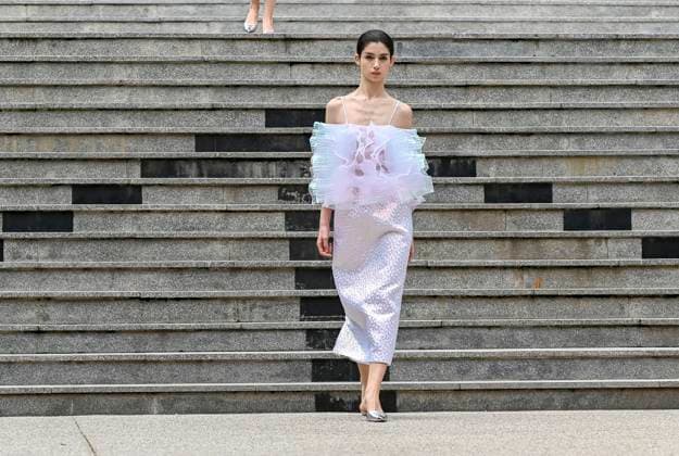 February 18, 2025, Madrid, Madrid, SPAIN: The Museo del Traje in Madrid has hosted the fashion show by designer Duyos, where the designer presents TECNO, his autumn-winter 2025-2026 collection. The designer is parading for the first time outside MBFWMadrid and he does so with a carefully crafted and groundbreaking staging and a clear message to combat ageism and defend that beauty is diverse and ageless. On this unique catwalk at the Museo del Traje, with its imposing main staircase as its cornerstone, more than 40 models, aged between 18 and 64, will showcase the firm s new proposals. Duyos gives visibility to women over 50 who were no longer active, recovering some of the protagonists of his shows in the 90s and 2000s. Among them, Laura S - ZUMAz108 20250218_znp_z108_112 Copyright: xRichardxZubelzux