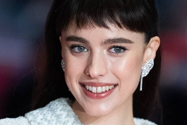 Entertainment Bilder des Tages Berlinale The Thing with Feathers Premiere Margaret Qualley attending The Thing with Feathers Premiere during the 75th Berlin International Film Festival (Berlinale) in Berlin, Germany, on February 18, 2025. Photo by Aurore Marechal ABACAPRESS.COM Berlin Germany  Copyright: xMarechalxAurore ABACAx