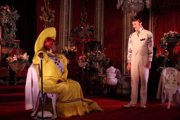Bilder des Jahres 2025, Entertainment 02 Februar Entertainment Themen der Woche KW08 Britain s Queen Camilla hosts a reception for the National Theatre, at Buckingham Palace, in London Actors perform, on the day Britain s Queen Camilla attends a reception for staff, actors and supporters of the National Theatre, at Buckingham Palace, in London, Britain, February 18, 2025. NO UK USE FOR 48 HOURS, Credit:Avalon.red Avalon UNITED KINGDOM, LONDON  Copyright: xAvalon.redx xAvalonx 0965834805