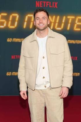 Philipp Stehler bei der Premiere der Netflix-Serie 60 Minuten am 17.01.2024 im Kino in der Kulturbrauerei in Berlin. Berlin Deutschland *** Philipp Stehler at the Premiere the NETFLIX Series 60 Minutes on 17 01 2024 at Cinema in the Kulturbrauerei in Berlin Berlin Germany