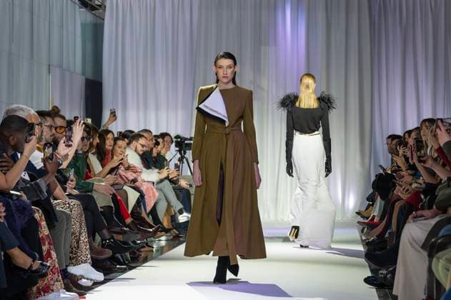 February 19, 2025, Madrid, Madrid, Spain: Model walks the runway at the RAFAEL URQUIZAR fashion show Ã¢â‚¬oeVANGUARDÃ¢â‚¬Â during the Mercedes Benz Fashion Week Madrid at Movistar Arena on February 19, 2025 in Madrid, Spain. Madrid Spain - ZUMAc312 1059031816st Copyright: xOscarxManuelxSanchezx