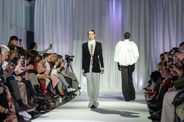 February 19, 2025, Madrid, Madrid, Spain: Model walks the runway at the RAFAEL URQUIZAR fashion show Ã¢â‚¬oeVANGUARDÃ¢â‚¬Â during the Mercedes Benz Fashion Week Madrid at Movistar Arena on February 19, 2025 in Madrid, Spain. Madrid Spain - ZUMAc312 1059031915st Copyright: xOscarxManuelxSanchezx