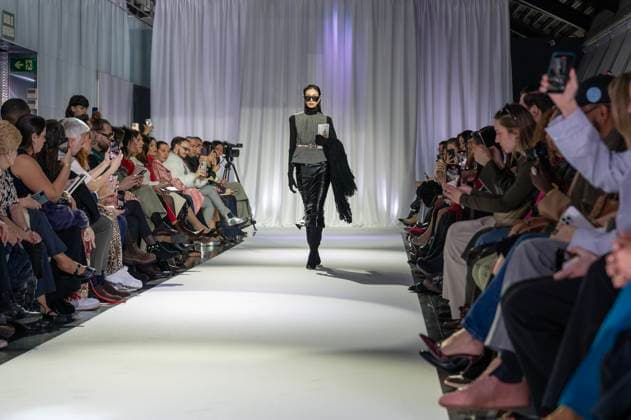 February 19, 2025, Madrid, Madrid, Spain: Model walks the runway at the RAFAEL URQUIZAR fashion show Ã¢â‚¬oeVANGUARDÃ¢â‚¬Â during the Mercedes Benz Fashion Week Madrid at Movistar Arena on February 19, 2025 in Madrid, Spain. Madrid Spain - ZUMAc312 1059032016st Copyright: xOscarxManuelxSanchezx