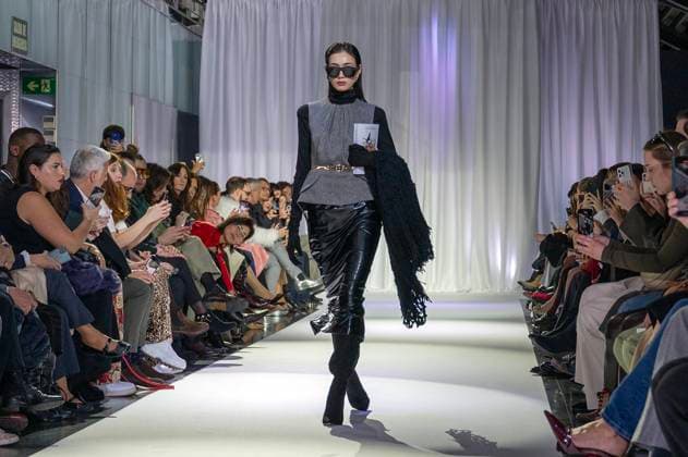 February 19, 2025, Madrid, Madrid, Spain: Model walks the runway at the RAFAEL URQUIZAR fashion show Ã¢â‚¬oeVANGUARDÃ¢â‚¬Â during the Mercedes Benz Fashion Week Madrid at Movistar Arena on February 19, 2025 in Madrid, Spain. Madrid Spain - ZUMAc312 1059032096st Copyright: xOscarxManuelxSanchezx