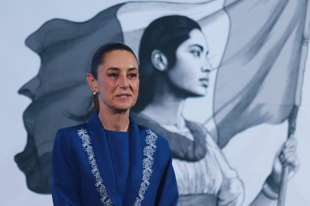 Mexico s President Claudia Sheinbaum speaking during a news conference about the progress of the Interoceanic Corridor of the Isthmus of Tehuantepec, at the National Palace. on February 19, 2025 in Mexico City, Mexico. Mexico City Mexico - ZUMAe321 20250219_zia_e321_010 Copyright: xCarlosxSantiagox