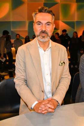 KOELN-27.05.2024-HART_ABER_FAIR Fabio Valeriano Lanfranco De Masi deutsch-italienischer Politiker Die Linke zu Gast in der WDR Talkshow Hart aber Fair, aus dem Studio An der Rechtsschule am Montag 27-05-2024 Einzelbild Einzelmotiv Hochformat Halbfigur NRW Deutschland *** Cologne 27 05 2024 Hart but Fair Fabio Valeriano Lanfranco de Masi German Italian Politicians the Left to Guest in the WDR Talk show Hart but Fair, from the Studio to the Law school on Monday 27 05 2024 Single image Single motif portrait format Half figure NRW Germany