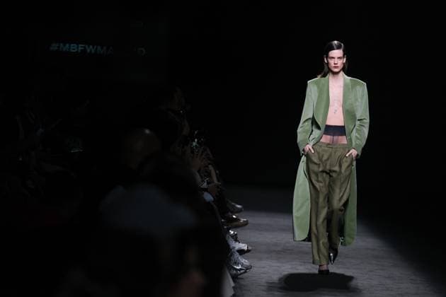 Baro Lucas during Fashion Week A model walks the runway wearing a design by Baro Lucas during Mercedes-Benz Fashion Week de Madrid in IFERMA, 20 February 2025 Spain Featuring: A model walks the runway wearing a design by Baro Lucas during Mercedes-Benz Fashion Week de Madrid in IFERMA, 20 February 2025 Spain Where: Madrid, Spain When: 20 Feb 2025 Credit: Oscar Gonzalez WENN Madrid Spain Copyright: xOscarxGonzalez WENNx wenn40262032 OFA ZOJx wenn40262032