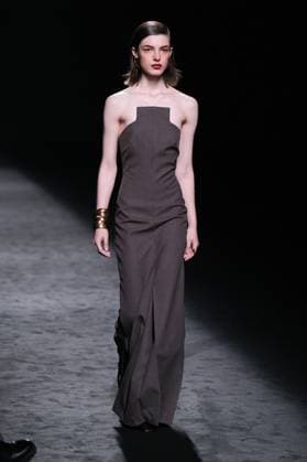 Baro Lucas during Fashion Week A model walks the runway wearing a design by Baro Lucas during Mercedes-Benz Fashion Week de Madrid in IFERMA, 20 February 2025 Spain Featuring: A model walks the runway wearing a design by Baro Lucas during Mercedes-Benz Fashion Week de Madrid in IFERMA, 20 February 2025 Spain Where: Madrid, Spain When: 20 Feb 2025 Credit: Oscar Gonzalez WENN Madrid Spain Copyright: xOscarxGonzalez WENNx wenn40262012 OFA ZOJx wenn40262012